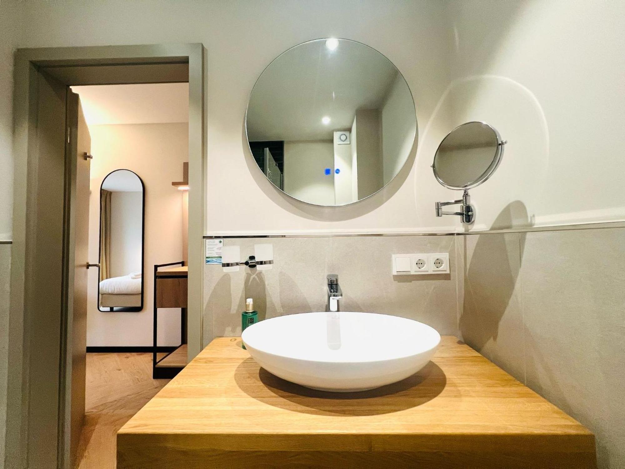 May Hotel มายโชส ภายนอก รูปภาพ